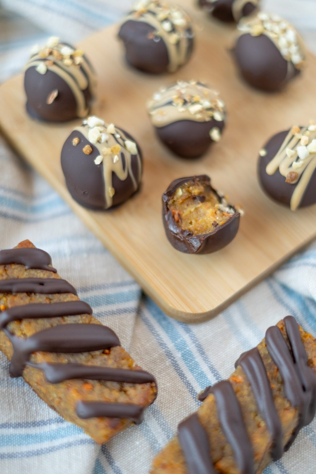 BOMBONES CARROTCAKE